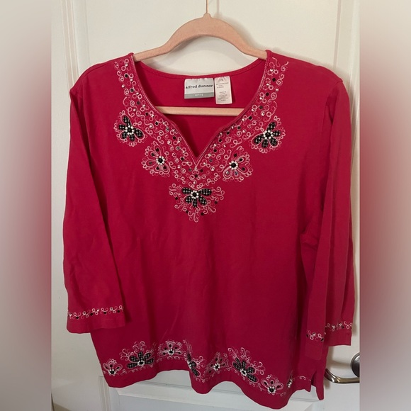 Blouse - Picture 1 of 2